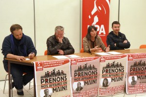 La tribune avec gaël Diaferia, Pierre Le Ménahès, Christine Poupin et Olivier Besancenot.