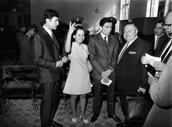 Leila_Khaled_in_Damascus